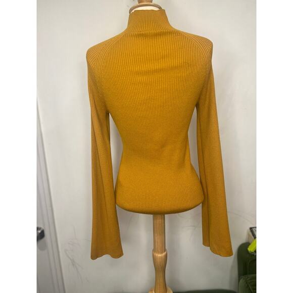 Banana Republic Women’s Flare Sleeve Sweater Mustard Viscose Rayon Small - Picture 6 of 11